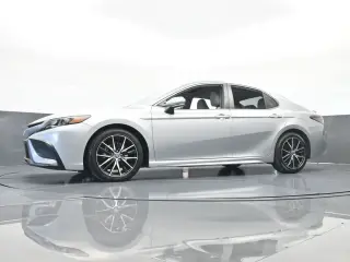 Toyota Camry 2021 AWD SE 4dr Sedan