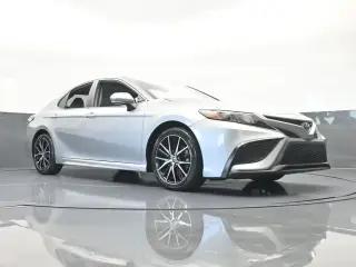 Toyota Camry 2021 AWD SE 4dr Sedan