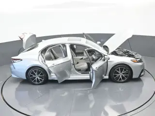 Toyota Camry 2021 AWD SE 4dr Sedan