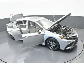 Toyota Camry 2021 AWD SE 4dr Sedan