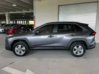 Toyota RAV4 Hybrid 2025 AWD LE 4dr SUV