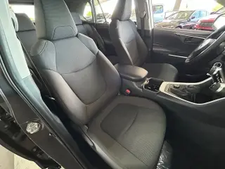 Toyota RAV4 Hybrid 2025 AWD LE 4dr SUV