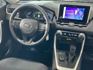 Toyota RAV4 Hybrid 2025 AWD LE 4dr SUV