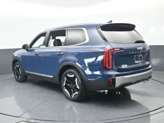 Kia Telluride 2024 S 4dr SUV