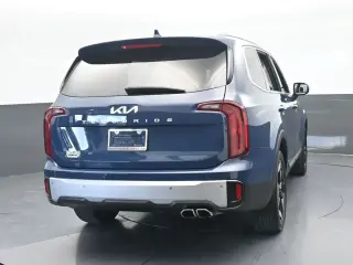 Kia Telluride 2024 S 4dr SUV