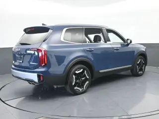 Kia Telluride 2024 S 4dr SUV