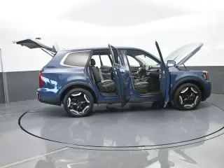 Kia Telluride 2024 S 4dr SUV