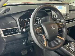 Mitsubishi Outlander 2024 SE 4dr SUV