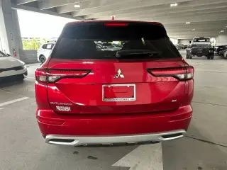 Mitsubishi Outlander 2024 SE 4dr SUV