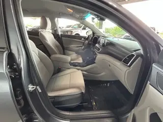 Hyundai TUCSON 2021 SE 4dr SUV