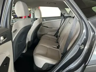 Hyundai TUCSON 2021 SE 4dr SUV