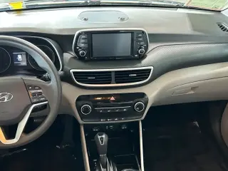 Hyundai TUCSON 2021 SE 4dr SUV