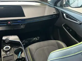 Kia EV6 2023 AWD GT 4dr Crossover