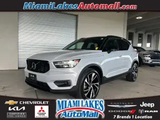 Volvo XC40 2021 AWD T5 R-Design 4dr SUV