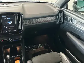 Volvo XC40 2021 AWD T5 R-Design 4dr SUV