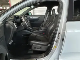 Volvo XC40 2021 AWD T5 R-Design 4dr SUV