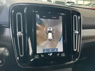 Volvo XC40 2021 AWD T5 R-Design 4dr SUV