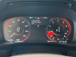 Volvo XC40 2021 AWD T5 R-Design 4dr SUV