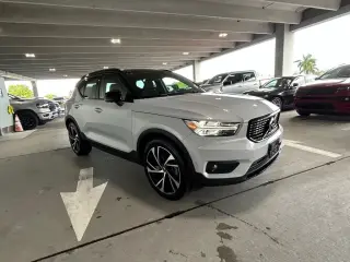 Volvo XC40 2021 AWD T5 R-Design 4dr SUV