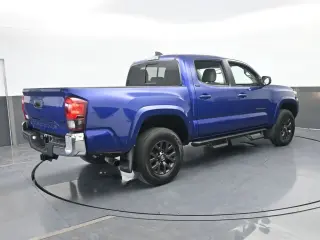 Toyota Tacoma 2022 4x2 TRD Off-Road 4dr Double Cab 5.0 ft SB