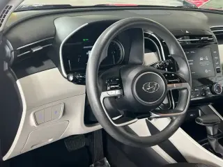 Hyundai TUCSON 2023 SE 4dr SUV