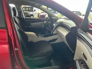Hyundai TUCSON 2023 SE 4dr SUV
