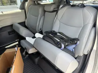 Toyota Sienna 2023 XLE 8-Passenger 4dr Mini-Van