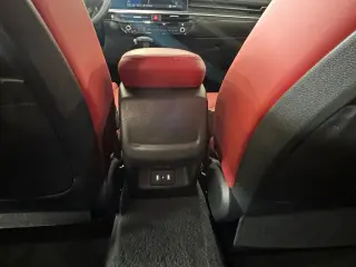 Kia K5 2025 GT-Line 4dr Sedan