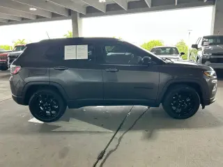 Jeep Compass 2022 Latitude 4dr SUV