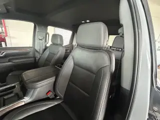 Chevrolet Silverado 1500 2025 4x2 RST 4dr Crew Cab 5.8 ft. SB