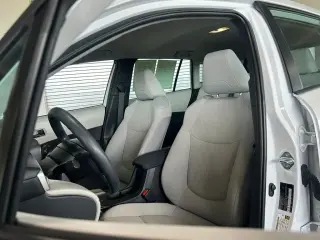 Toyota Corolla Cross 2024 L 4dr Crossover