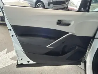 Toyota Corolla Cross 2024 L 4dr Crossover