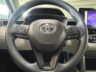 Toyota Corolla Cross 2024 L 4dr Crossover