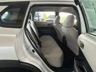 Toyota Corolla Cross 2024 L 4dr Crossover