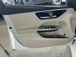 Mercedes-Benz C-Class 2025 AWD C 300 4MATIC 4dr Sedan