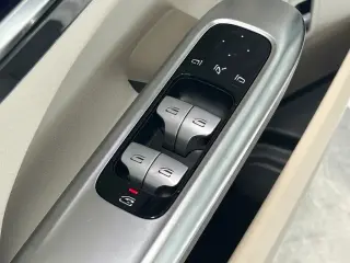Mercedes-Benz C-Class 2025 AWD C 300 4MATIC 4dr Sedan