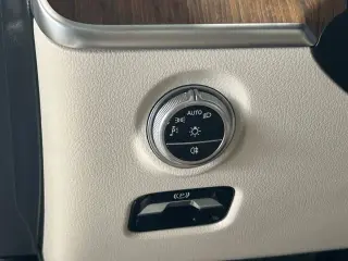 Mercedes-Benz C-Class 2025 AWD C 300 4MATIC 4dr Sedan