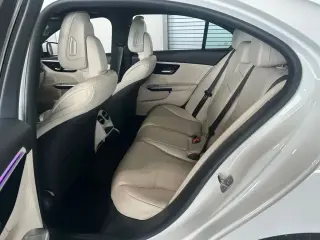 Mercedes-Benz C-Class 2025 AWD C 300 4MATIC 4dr Sedan