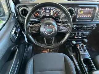Jeep Wrangler Unlimited 2020 4x4 Willys Sport 4dr SUV