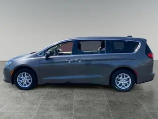 Chrysler Voyager 2023 LX 4dr Mini-Van
