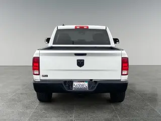 Ram 1500 Classic 2022 4x2 SLT 4dr Crew Cab 5.5 ft. SB Pickup