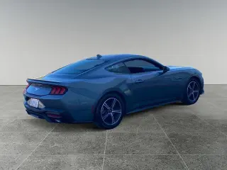 Ford Mustang 2024 EcoBoost 2dr Fastback