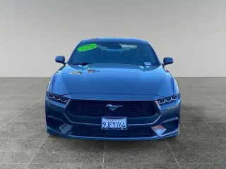 Ford Mustang 2024 EcoBoost 2dr Fastback