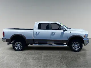 Ram 2500 2017 4x4 Laramie 4dr Crew Cab 6.3 ft. SB Pickup