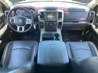 Ram 2500 2017 4x4 Laramie 4dr Crew Cab 6.3 ft. SB Pickup