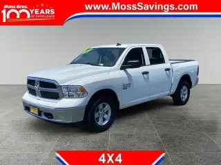 Ram 1500 Classic 2022 4x4 SLT 4dr Crew Cab 5.5 ft. SB Pickup
