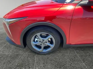 Kia K4 2025 LXS 4dr Sedan