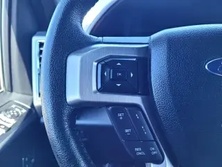 Ford F-150 2015 4x2 XL 4dr SuperCrew 5.5 ft. SB