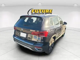 Volkswagen Taos 2022 SE 4dr SUV