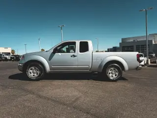 Nissan Frontier 2010 4x2 SE 4dr King Cab Pickup 5A